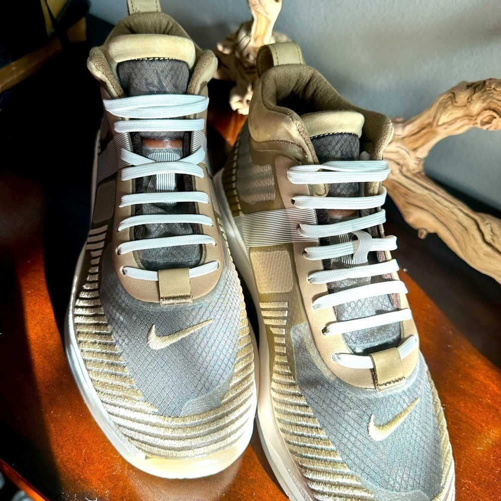 John Elliott x Nike LeBron Icon QS Parachute Beige - Picture 5 of 7